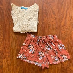 ❤️3 for $10 AEO Flowy Floral Shorts